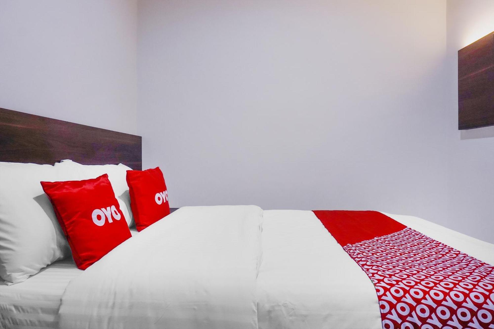 Hotel Super Oyo 90115 Near Pasar Baru à Jakarta Extérieur photo